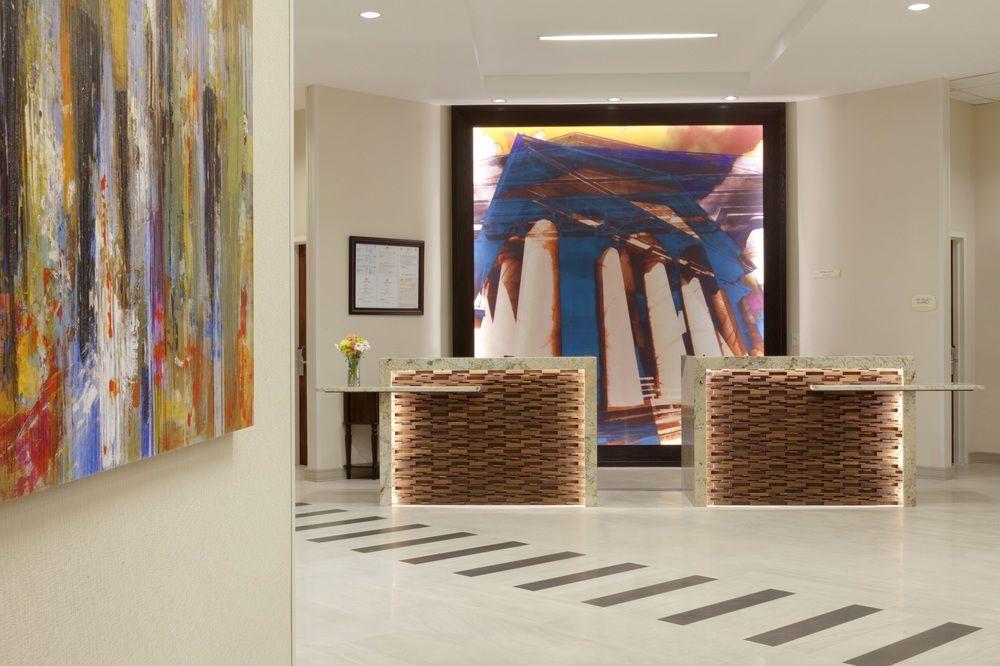 Hotel Old Town South At Carlyle